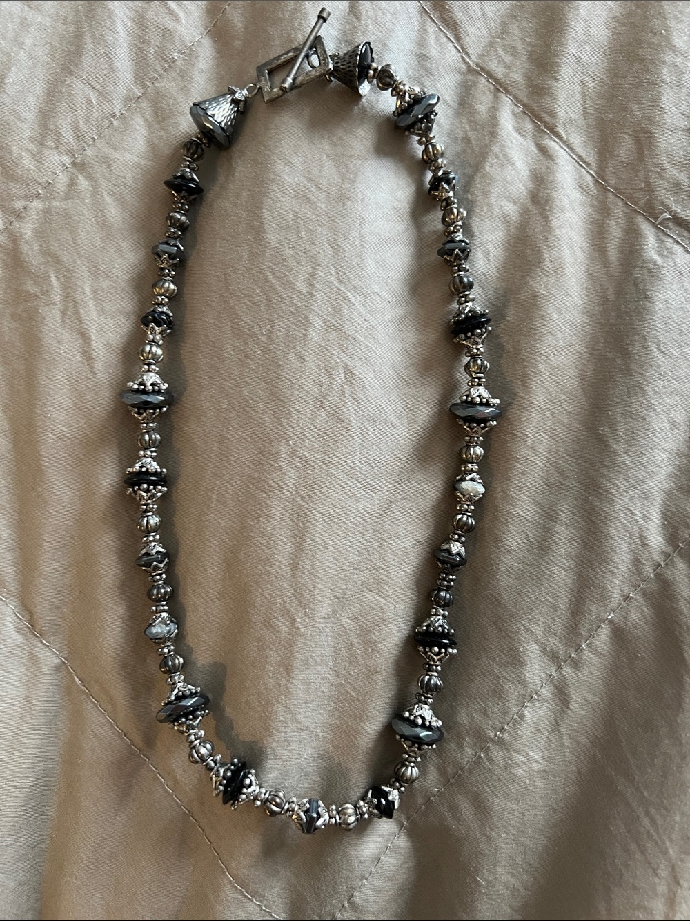 Silver and Black Beaded Necklace - Women Jewelry - Picture 4 of 6